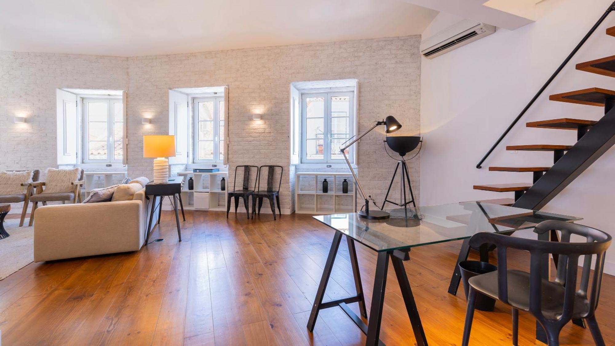 ליסבון Charming 3Bdr Duplex In City Center By Lovelystay מראה חיצוני תמונה