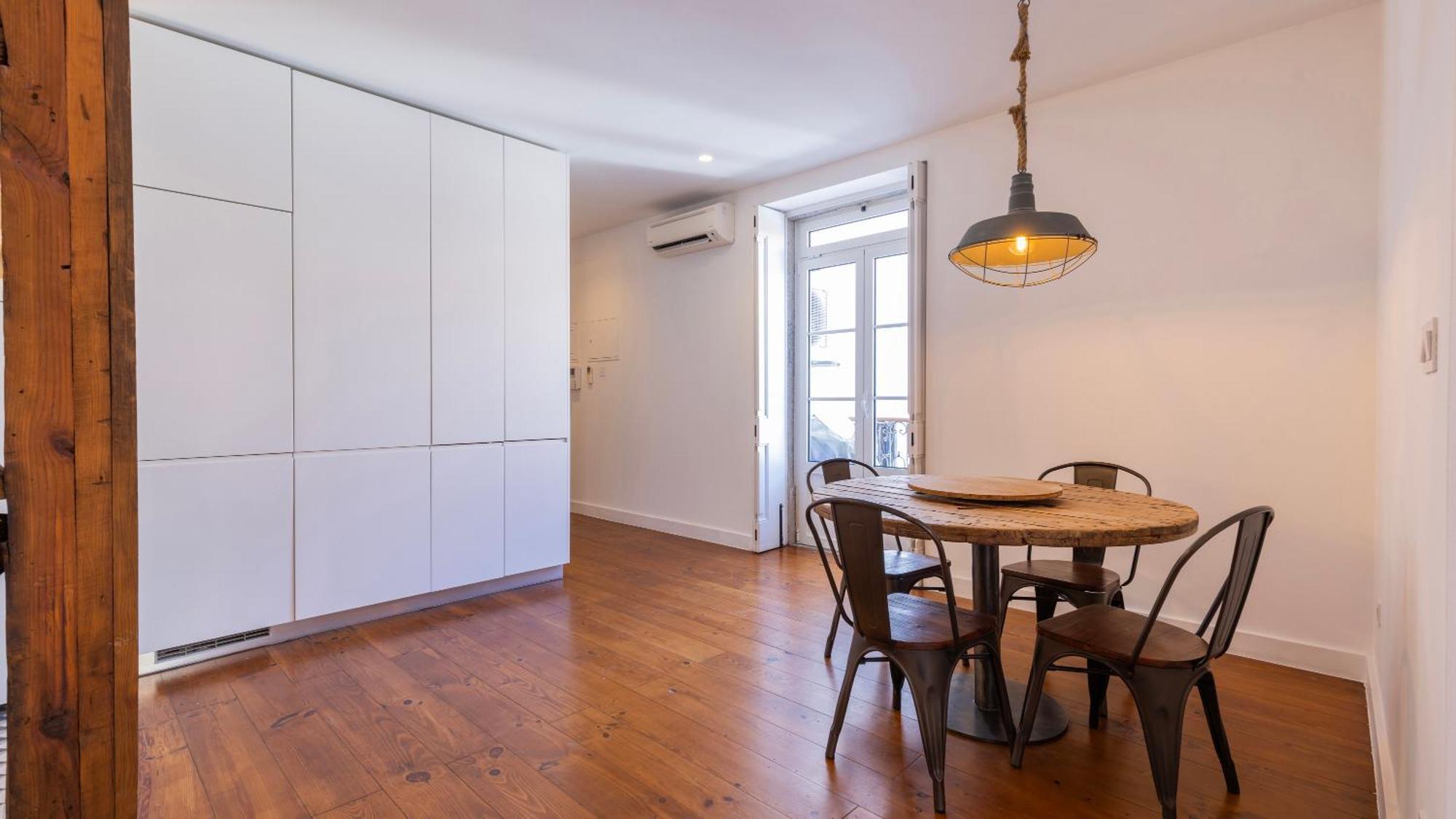 ליסבון Charming 3Bdr Duplex In City Center By Lovelystay מראה חיצוני תמונה