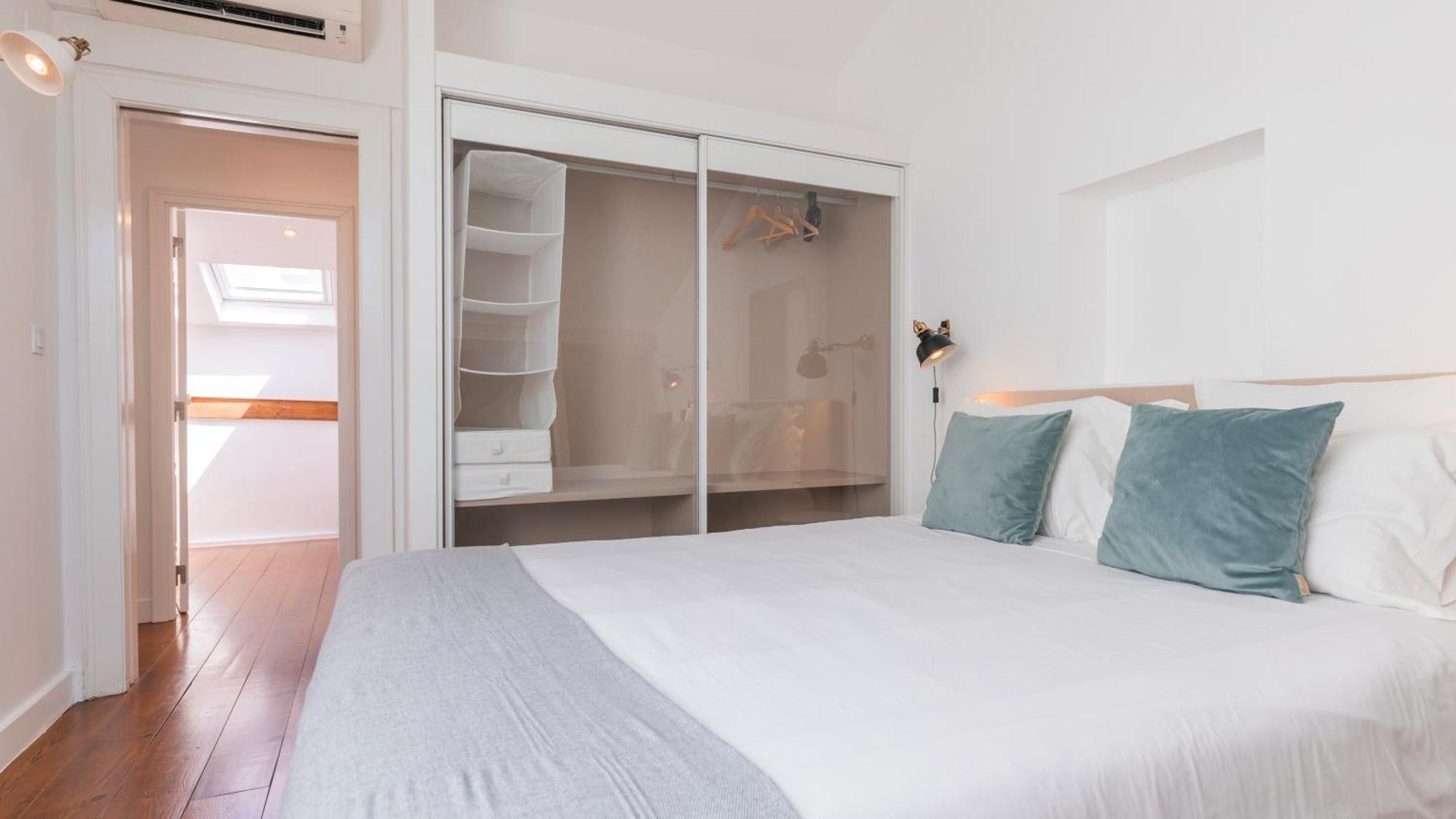 ליסבון Charming 3Bdr Duplex In City Center By Lovelystay מראה חיצוני תמונה